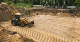 Разработка котлована Дагестанские Огни, цена от 307 руб./м3.